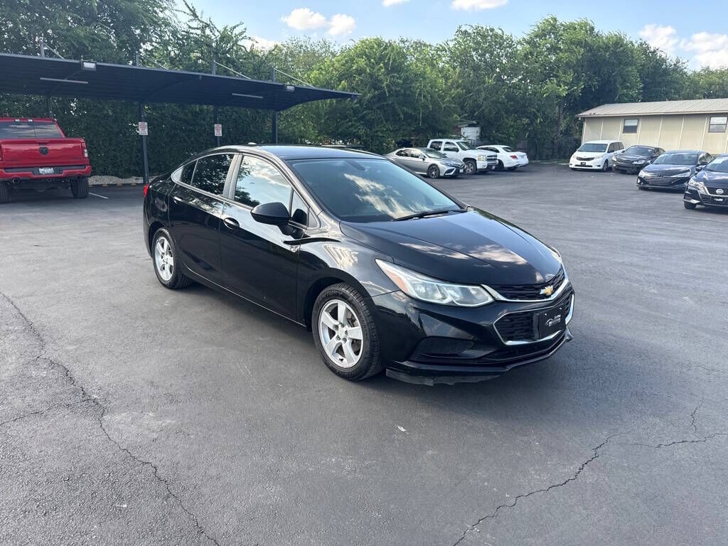 2017 CHEVROLET Cruze