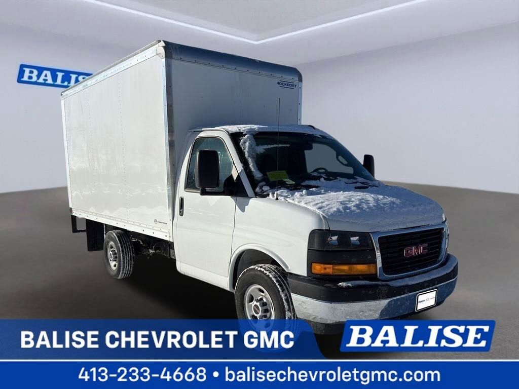 2025 GMC Savana