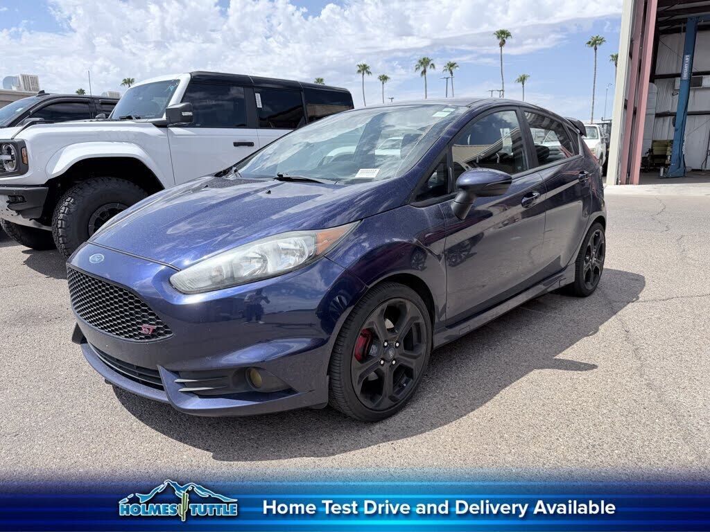 2016 FORD Fiesta