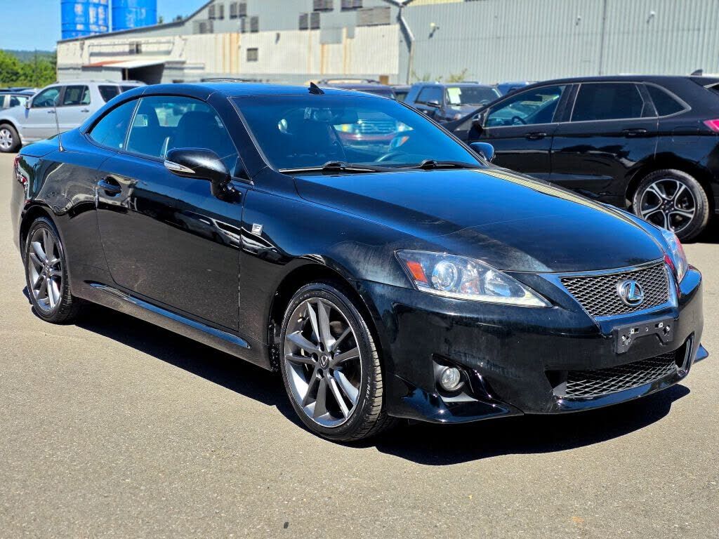 2013 LEXUS IS