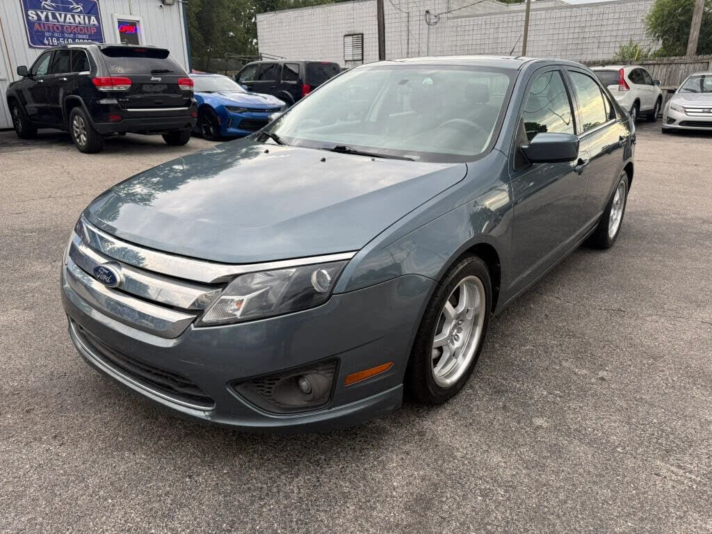 2011 FORD Fusion