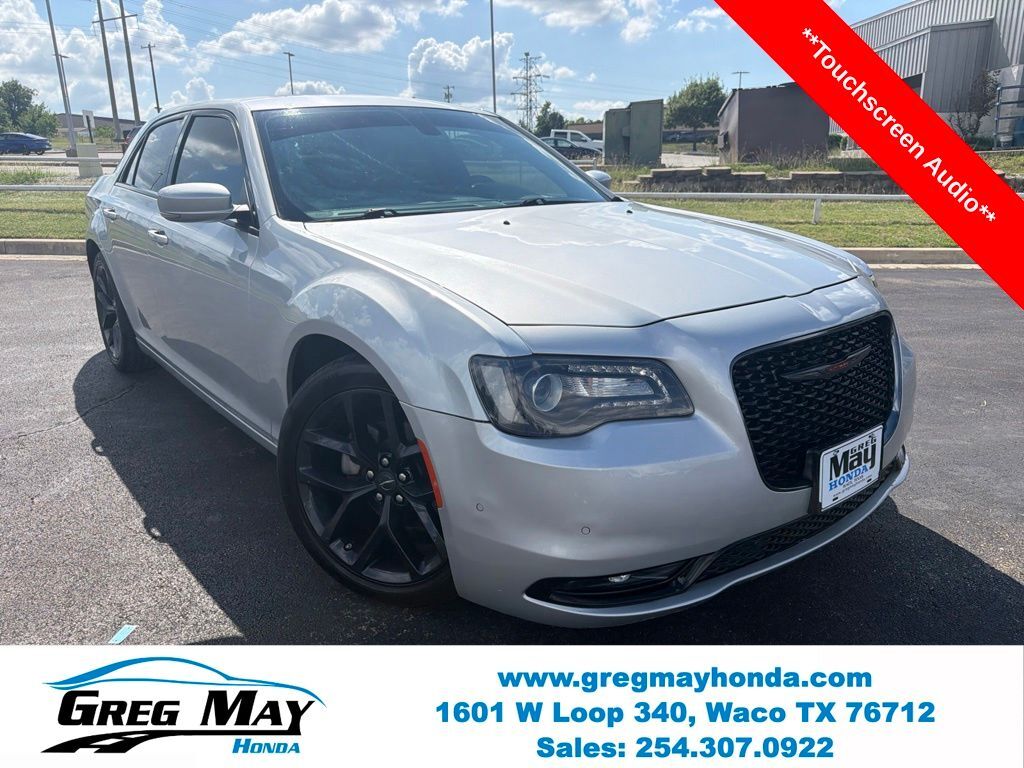 2022 CHRYSLER 300
