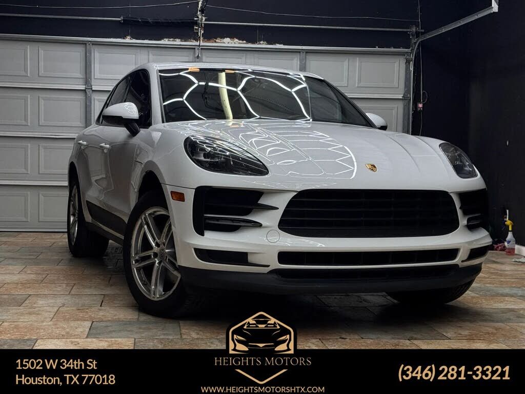 2020 PORSCHE Macan