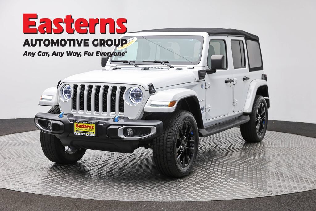 2022 JEEP Wrangler