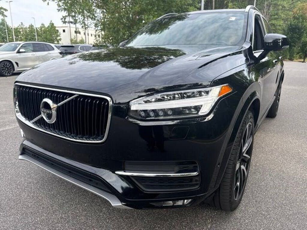 2019 VOLVO XC90