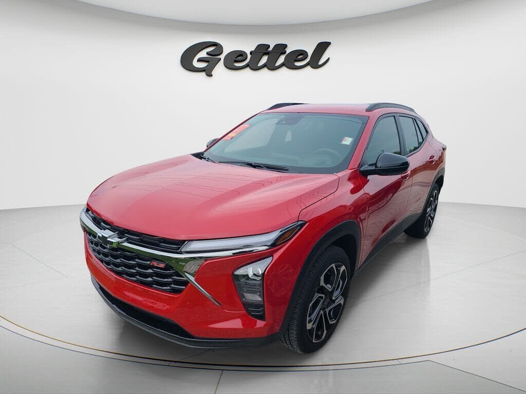 2026 CHEVROLET Trax