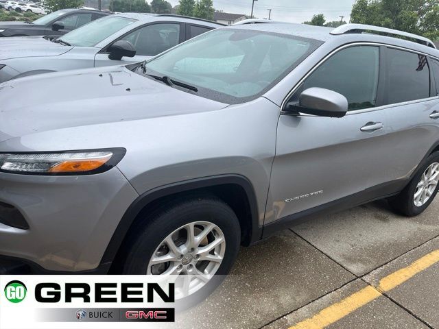 2017 JEEP Cherokee