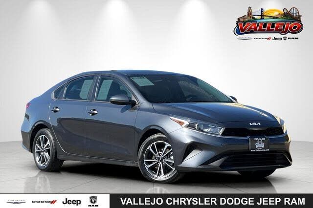 2023 KIA Forte