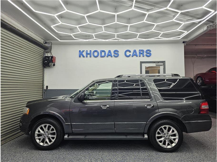 2017 FORD Expedition
