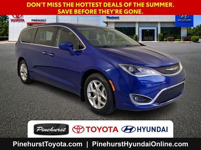 2019 CHRYSLER Pacifica