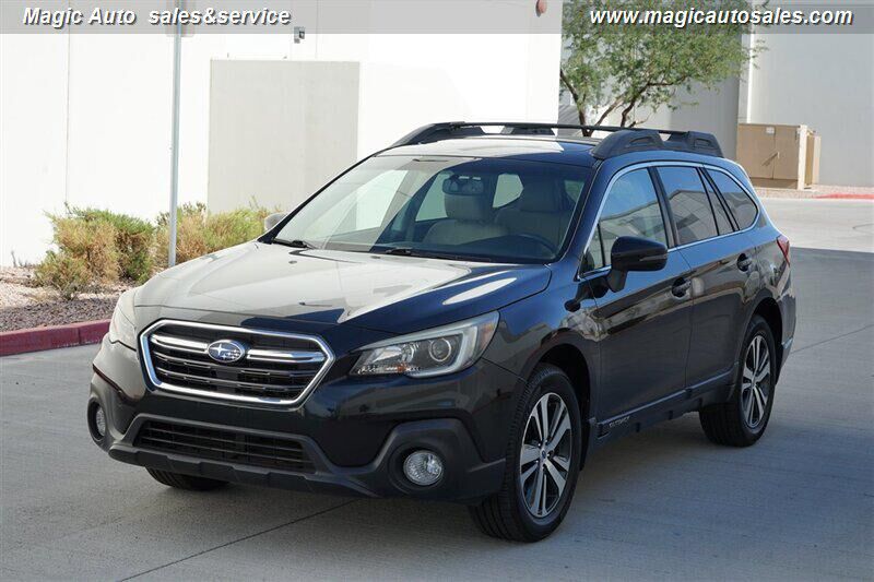 2018 SUBARU Outback