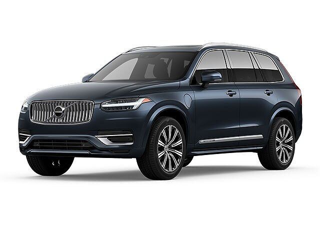 2022 VOLVO XC90