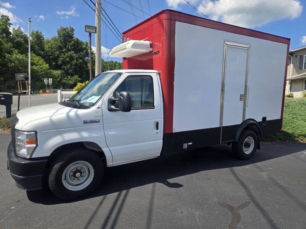 2024 FORD E-350