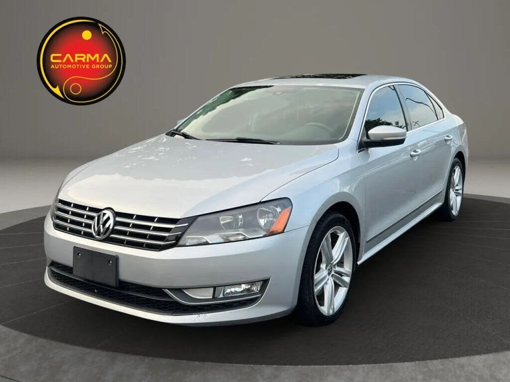 2014 VOLKSWAGEN Passat