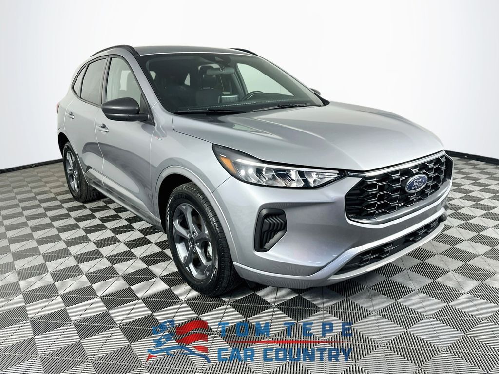 2024 FORD Escape
