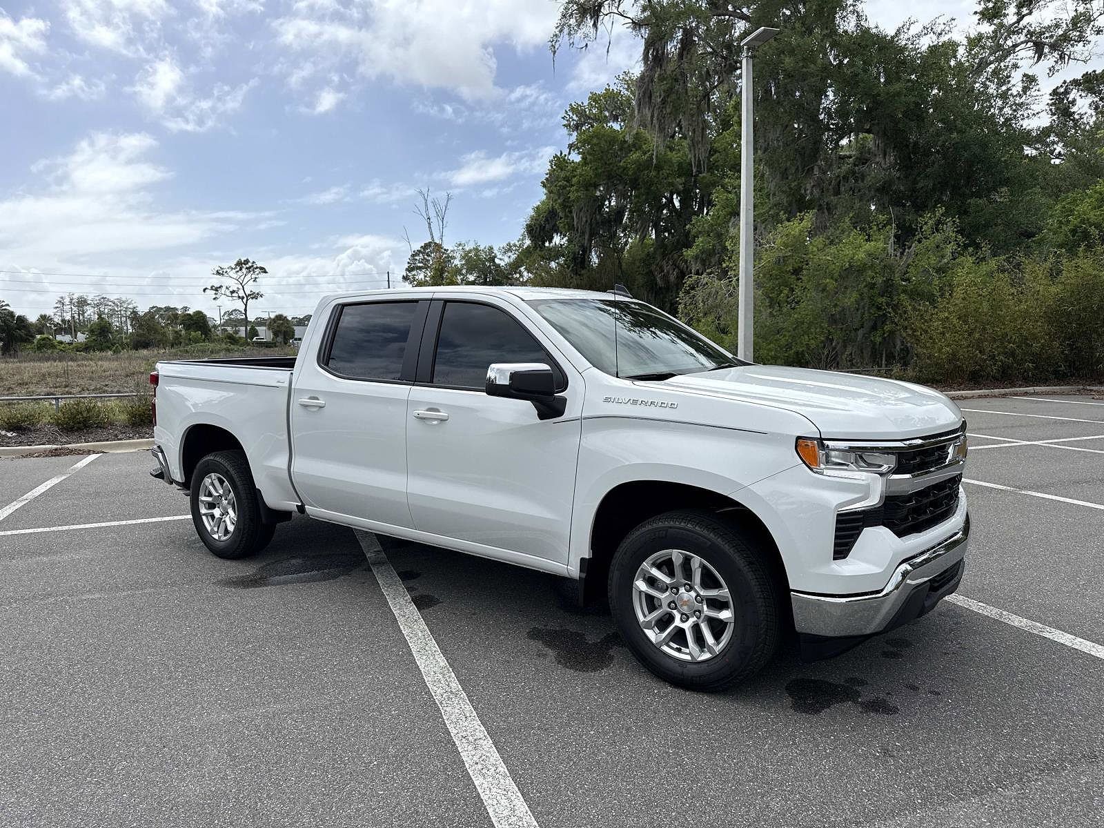 2026 CHEVROLET Silverado