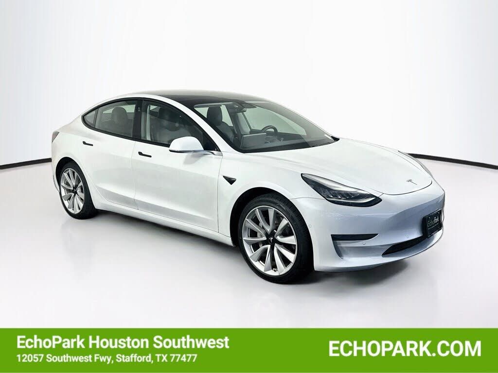 2020 TESLA Model 3