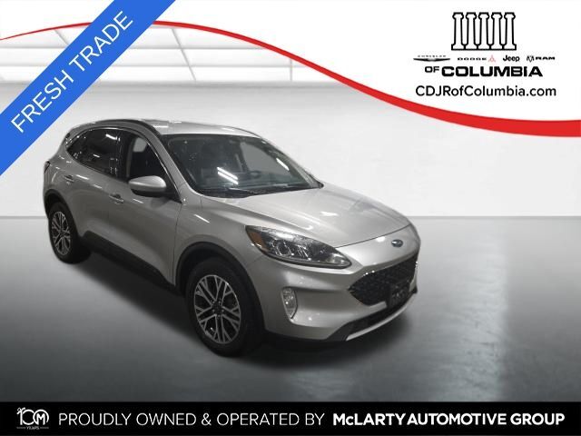2020 FORD Escape
