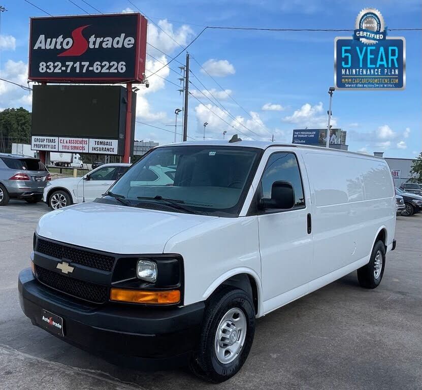 2017 CHEVROLET Express