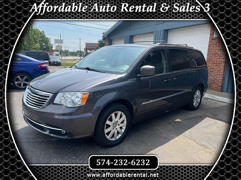 2015 CHRYSLER Town and Country
