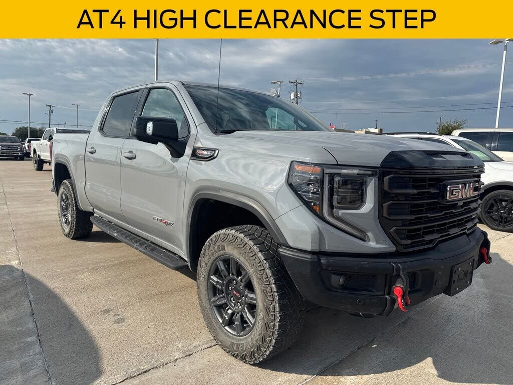2024 GMC Sierra