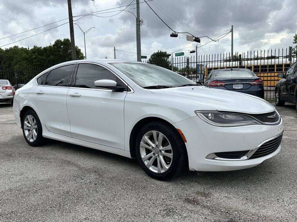 2015 CHRYSLER 200