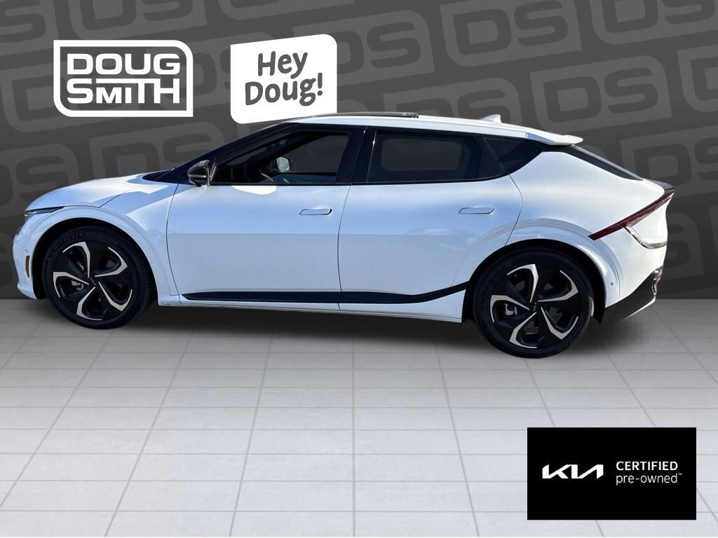 2023 KIA EV6