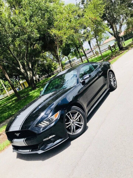 2016 FORD Mustang