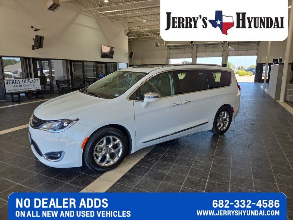 2019 CHRYSLER Pacifica