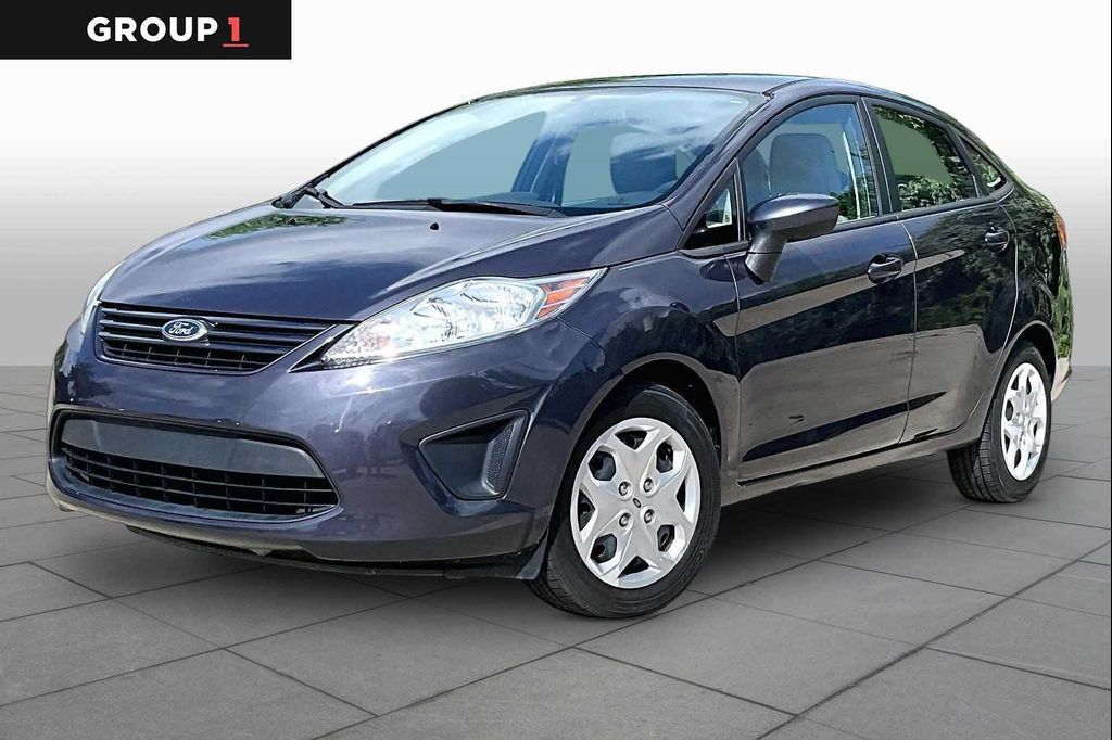 2012 FORD Fiesta