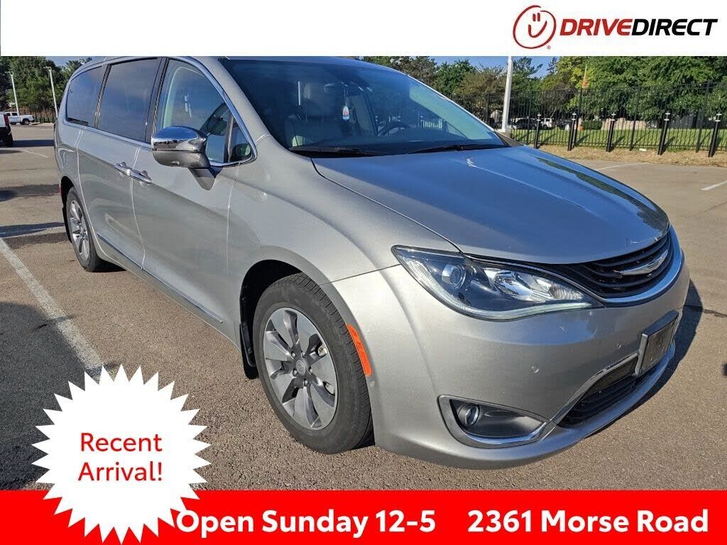 2017 CHRYSLER Pacifica