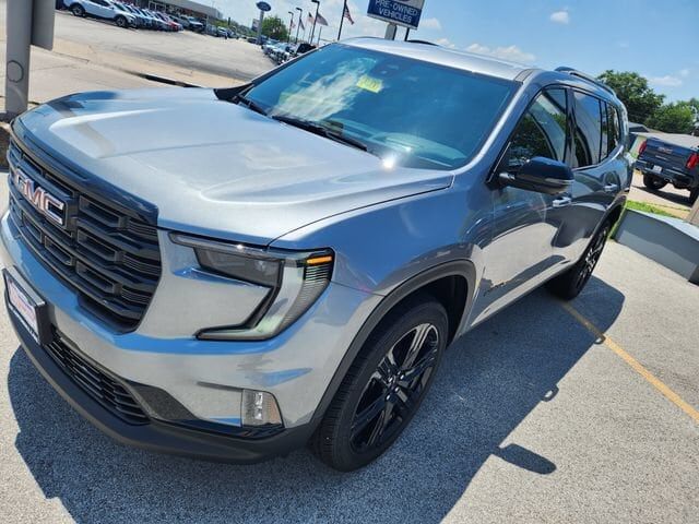 2026 GMC Acadia