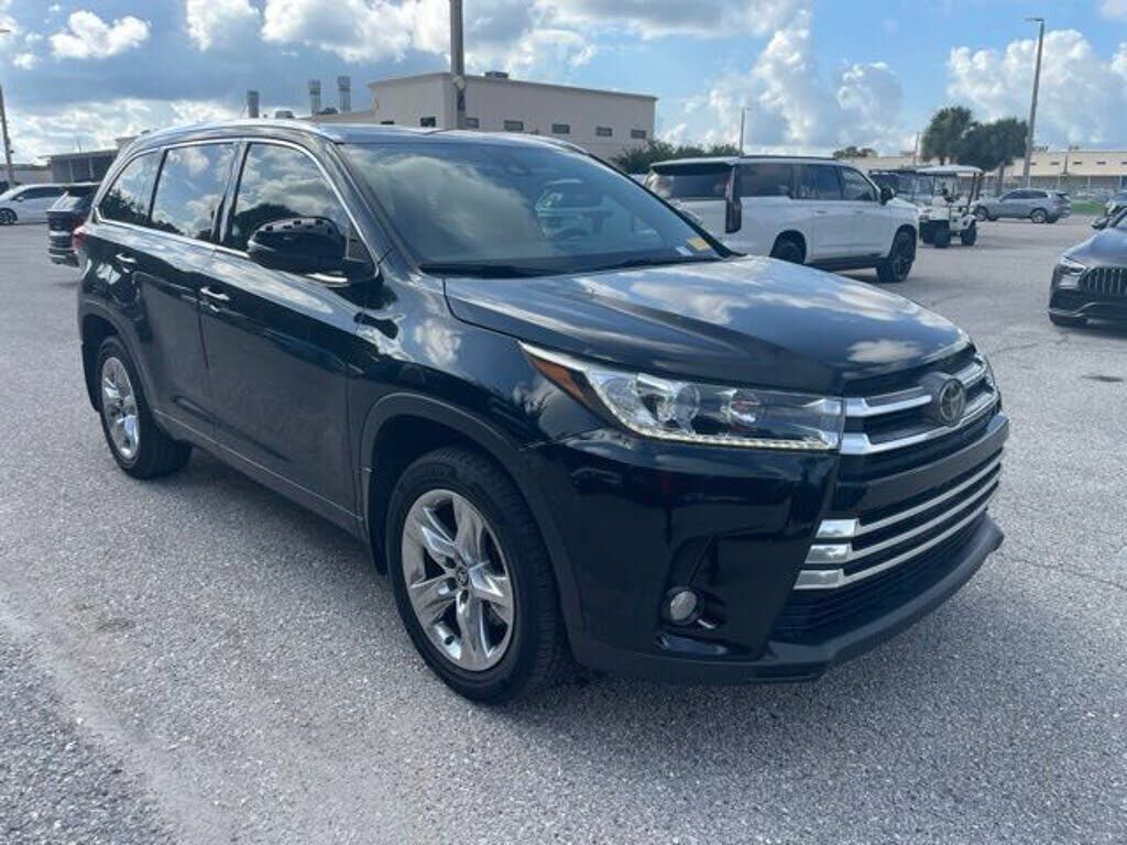2018 TOYOTA Highlander