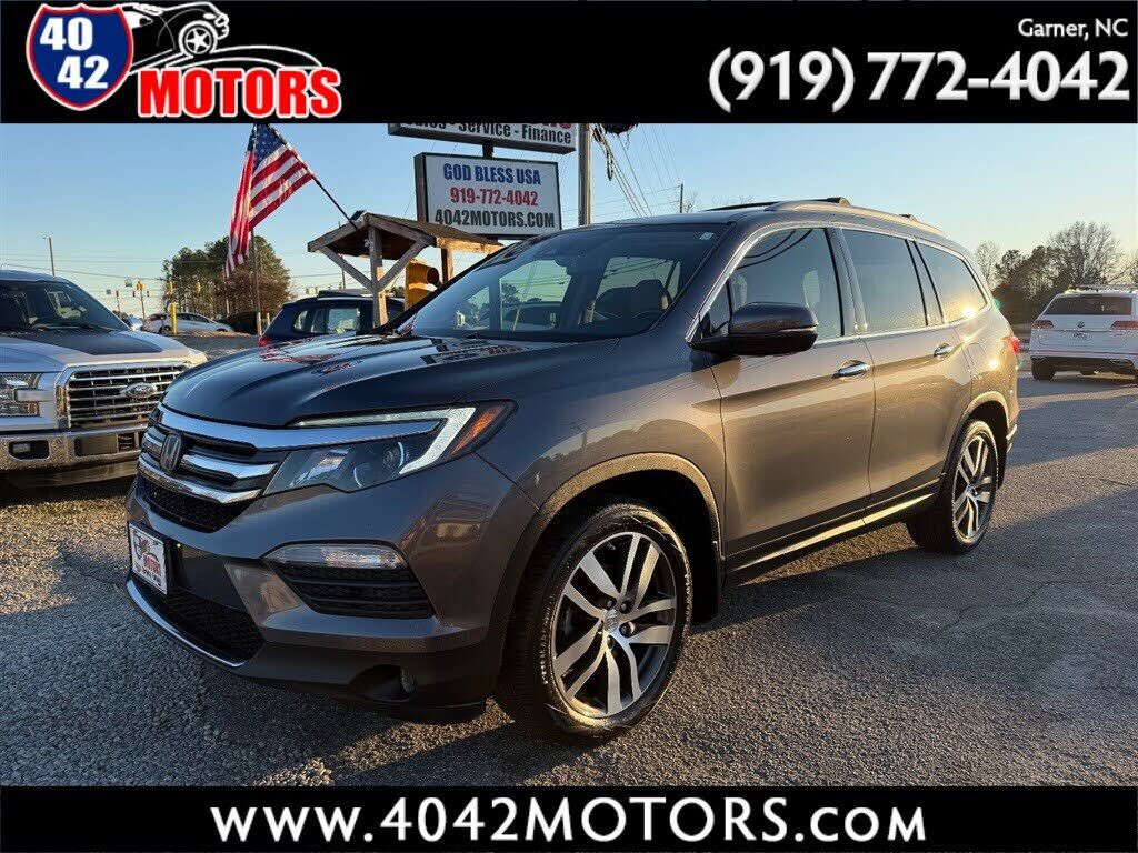 2017 HONDA Pilot