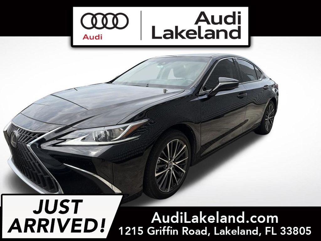 2024 LEXUS ES