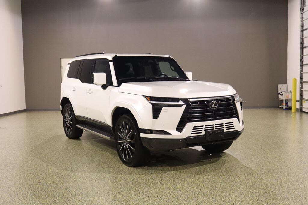 2024 LEXUS GX