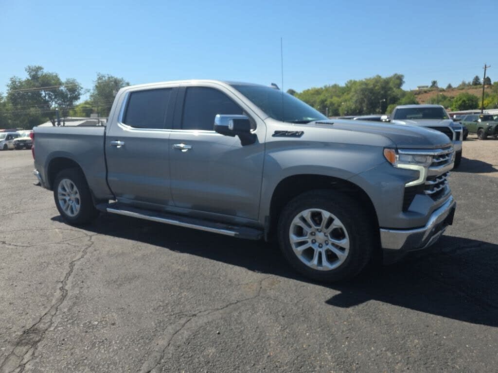 2024 CHEVROLET Silverado