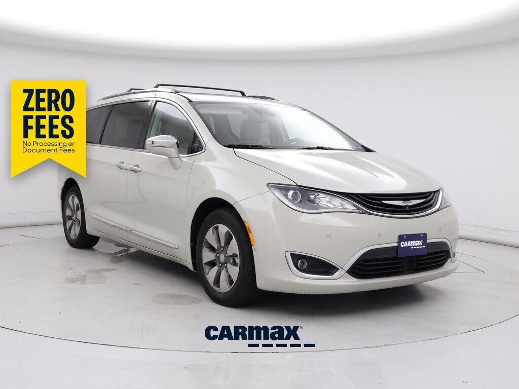 2017 CHRYSLER Pacifica