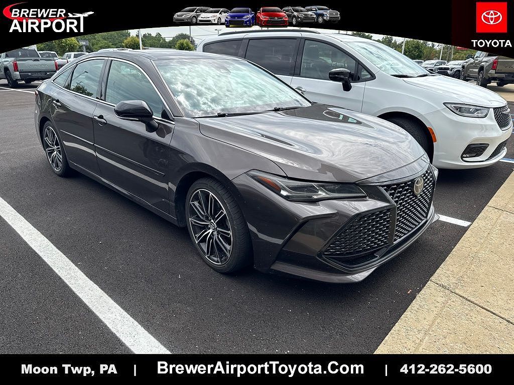 2020 TOYOTA Avalon