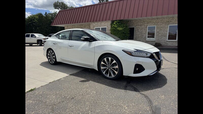 2021 NISSAN Maxima