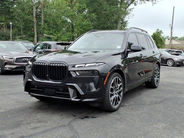 2024 BMW X7