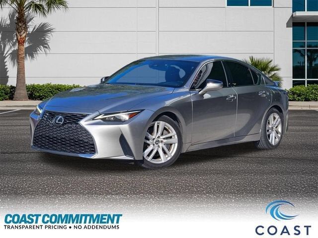2021 LEXUS IS