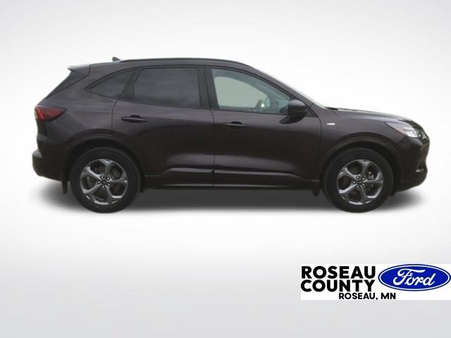 2023 FORD Escape