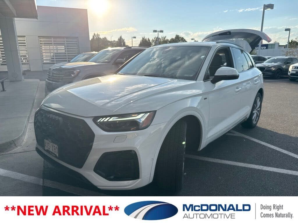 2023 AUDI Q5 e