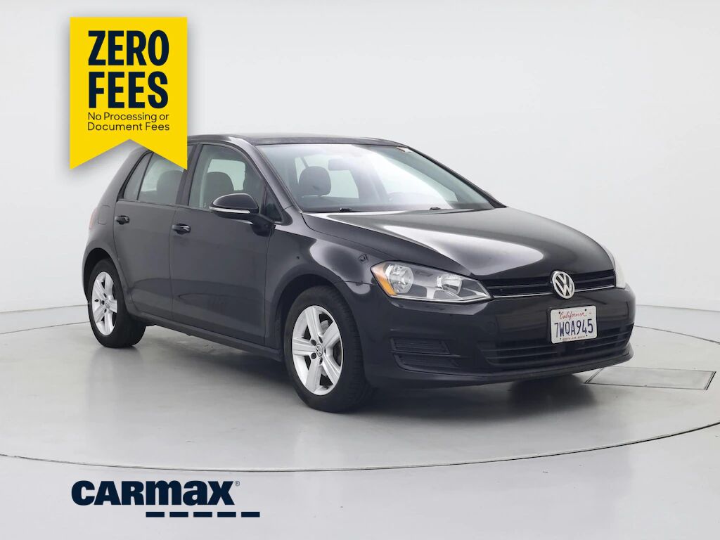2017 VOLKSWAGEN Golf