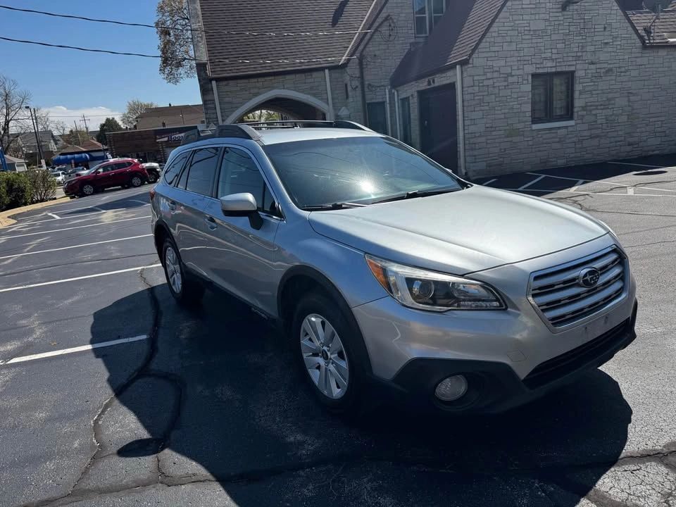 2016 SUBARU Outback