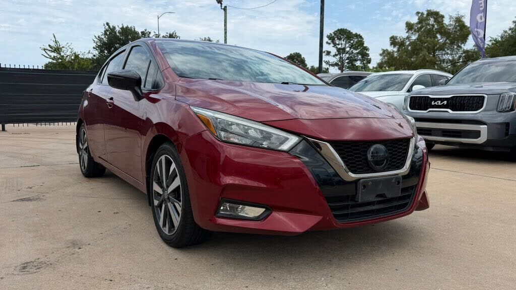 2020 NISSAN Versa