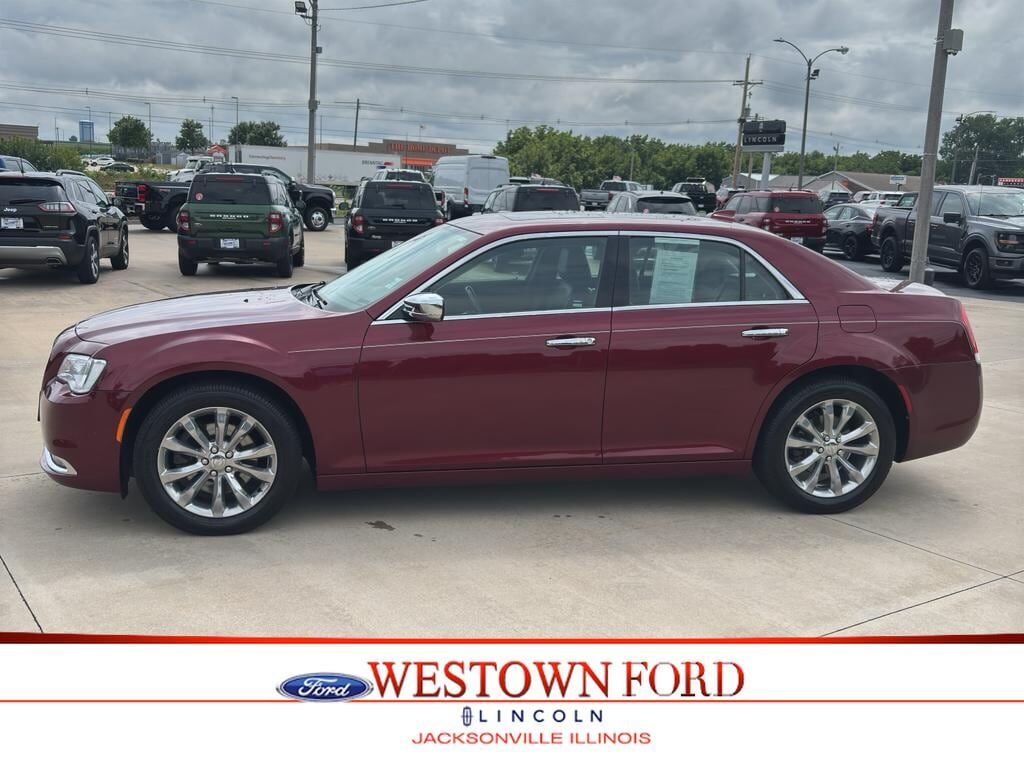 2018 CHRYSLER 300
