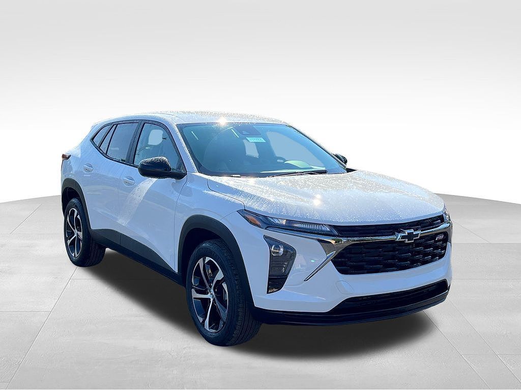 2026 CHEVROLET Trax