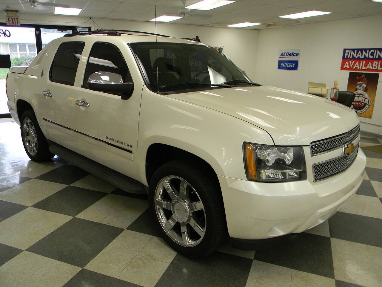 2013 CHEVROLET Avalanche
